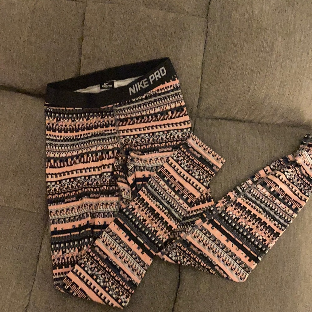 Nike Pro leggings
